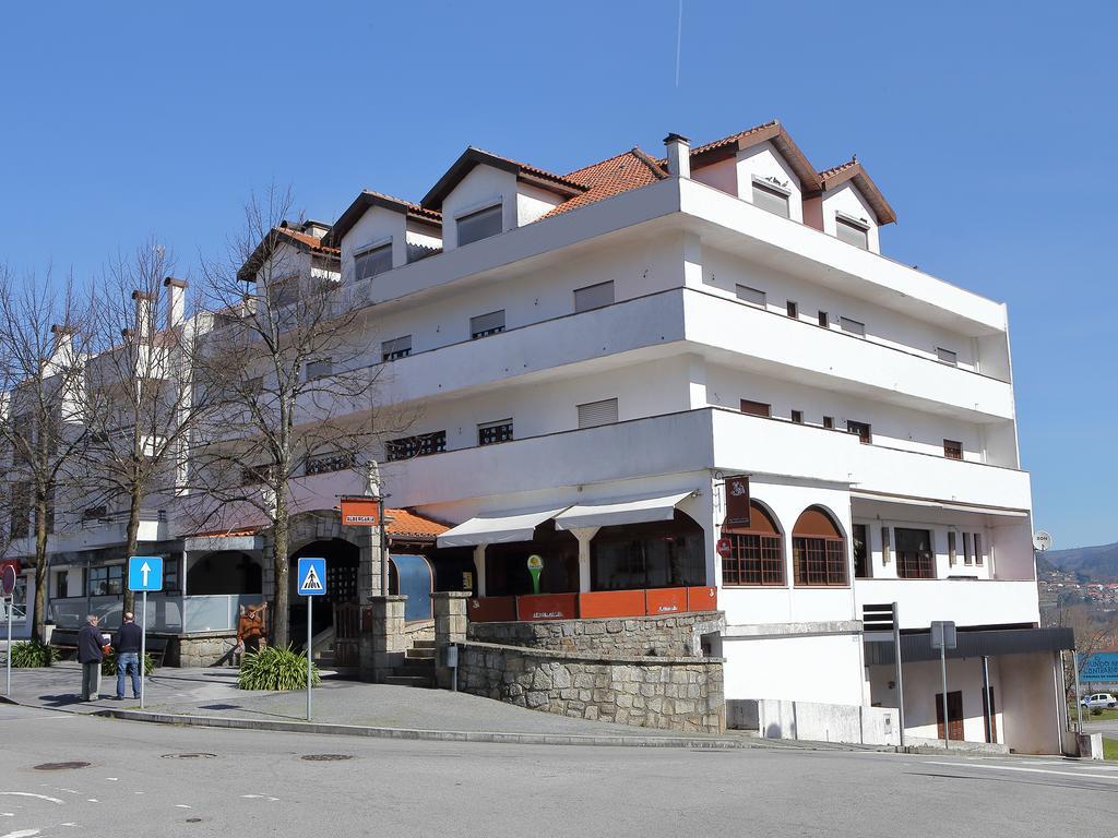 Residencial Albergaria Paredes de Coura Buitenkant foto